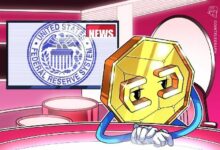 الاحتياطي الفيدرالي يثبت سعر الفائدة بينما يغذي انخفاض الدولار النقاش حول البيتكوين والعملات الرقمية