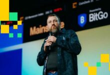 تشارلز هوسكينسون يهاجم سياسة ترامب تجاه العملات الرقمية وصفًا إياها بـ"الاستخراجية" ويحذر من تداعيات خطيرة على القطاع