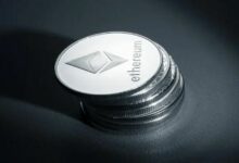 إيثيريوم بين التدفقات الضعيفة والأسس القوية: تحليل للتأثيرات والمستقبل