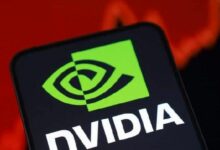 أسهم إنفيديا تهبط 5% مع مخاوف الإنفاق على الذكاء الاصطناعي التي تطغى على نتائج أرباح قوية