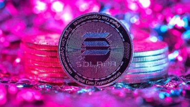 شاشة منقسمة لـ سولانا: انهيار 50 دولاراً يقابل رقمًا قياسيًا في قفل الأصول بالتمويل اللامركزي