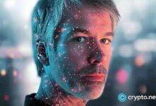 سهم MSTR يواجه خطر انخفاض بنسبة 35% مع استمرار شراء MicroStrategy للبيتكوين