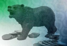 هل انسحاب البيتكوين يشير إلى سوق هابطة جديدة للعملات الرقمية؟