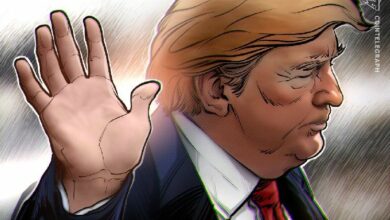 ترامب ينفي علمه باستثمار شيخ أبوظبي 500 مليون دولار في شركة WLFI