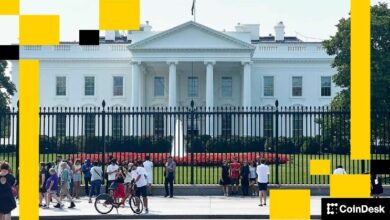 محادثات البيت الأبيض الأخيرة حول عملات الستيبلكوين تحرز "تقدماً" مع البنوك دون اتفاق نهائي