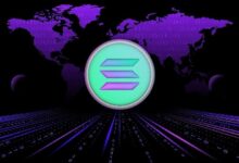 مؤشر الرسم البياني الشهري لـ Solana يومض بإشارة بيع متكررة بالقرب من 300 دولار