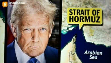 انخفاض بيتكوين يتعمق في 2026: BTC يهبط إلى 65 ألف دولار ومستوى 70 ألف يتحول إلى "فراغ طلبي"