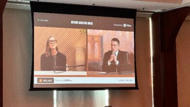 كاثي وود من آرك إنفست: البيتكوين سيزدهر وسط "الفوضى الانكماشية" التي يخلقها الذكاء الاصطناعي والابتكار