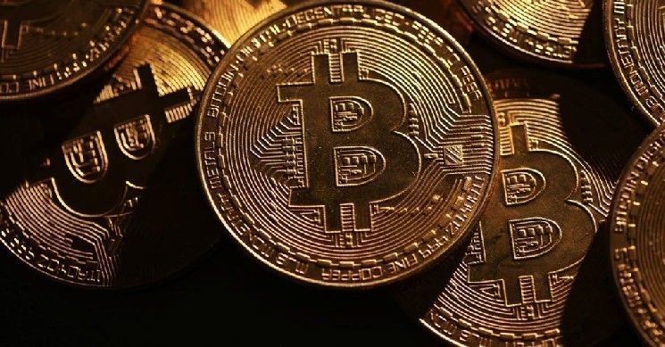 ماذا تكشف أسواق المشتقات وأسعار التمويل في البيتكوين؟ هل يقترب السوق الصاعد أم الهابط؟