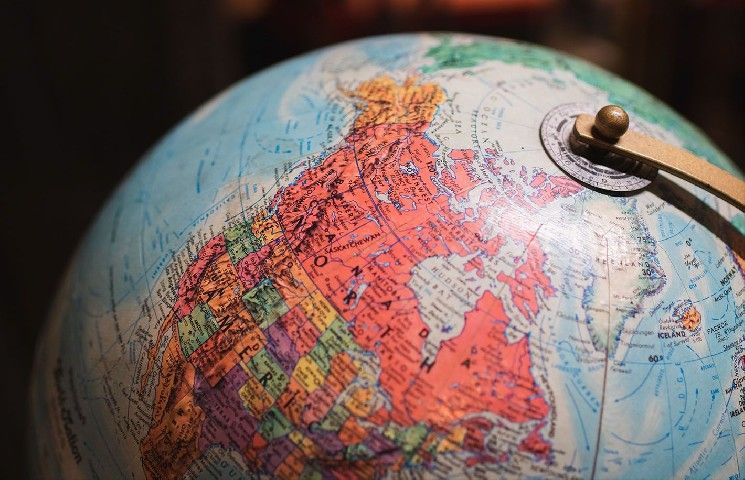 إشارة الطلب على البيتكوين في الولايات المتحدة تعاود الظهور بعد الانهيار