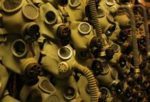 تحذير أمريكي إيراني يعود قبل محادثات نووية ويزيد الضغط على أسواق البيتكوين والعملات الرقمية