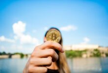 توقع سعر البيتكوين: BTC يواجه منطقة مقاومة عند 70 ألف دولار