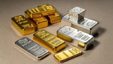 انخفاض أسعار الفضة والذهب تحت وطأة ارتفاع الدولار