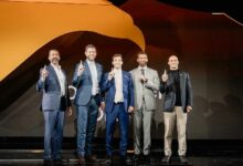 جولدمان ساكس، فرانكلين تمبلتون، ونيكي ميناج: داخل القمة السريالية للعملات الرقمية في مار-أ-لاغو مع ترامب