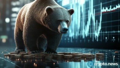 انهيار العملات الرقمية اليوم: بيتكوين والألتكوينات تهوي مع وصول مؤشر الخوف والجشع إلى 14