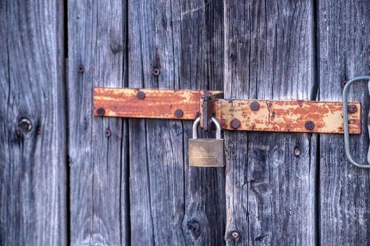 بروتوكول DeFi "زيروليند" يُغلق أبوابه بعد ثلاث سنوات بسبب سلاسل غير نشطة واختراقات أمنية