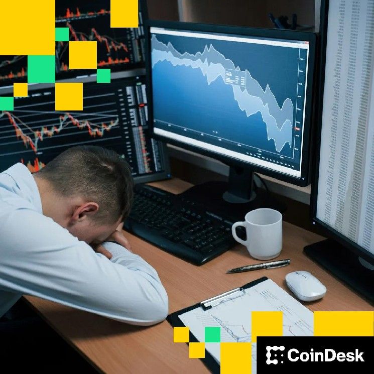 انهيار الإيثير تحت 2000 دولار يخلف فجوة بقيمة 686 مليون دولار في سجلات شركة تداول