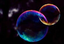 أكبر صعود للعملات الرقمية قد يأتي من مكان غير متوقع: فقاعة الذكاء الاصطناعي