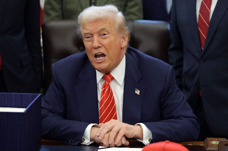 منصة "تروث سوشيال" المرتبطة بترامب تطلب موافقة هيئة الأوراق المالية على صندوقي ETF للعملات الرقمية