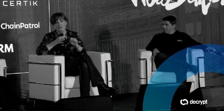 رئيس "كاستوديا": علاقة عائلة ترامب بالعملات الرقمية جزء من مشكلة قانون الوضوح التنظيمي