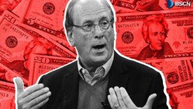 هل قال لاري فينك رئيس بلاكروك إن الدولار سيتعرض للتخلي عنه؟