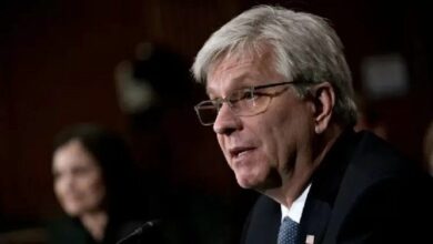 عضو مجلس الاحتياطي الفيدرالي كريستوفر والر يوضح أسباب تغيير رأيه بشأن خفض أسعار الفائدة