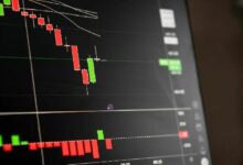 حجم التداول في البورصات اللامركزية يهبط إلى أدنى مستوى سنوي مع تباطؤ النشاط في الربع الأول