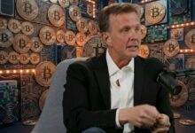 الرئيس التنفيذي المليونير بيل بارهيدت يؤكد تشكّل نموذج صعودي هائل في البيتكوين
