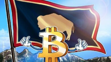 سيناتور وايومنغ يعيد إحياء نقاط الإعفاء الضريبي للعملات الرقمية خلال مناقشات هيكلة السوق
