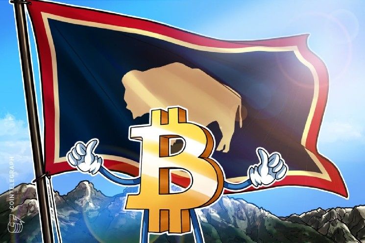 سيناتور وايومنغ يعيد إحياء نقاط الإعفاء الضريبي للعملات الرقمية خلال مناقشات هيكلة السوق