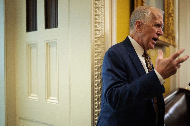 أعضاء مجلس الشيوخ يعلنون التوصل لتسوية تمهد لتمرير مشروع قانون أسواق العملات الرقمية