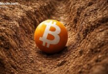 بتكوين يتداول في نطاق ضيق مع استمرار الهبوط العام