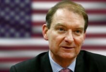 رئيس هيئة الأوراق المالية الأمريكية يشير إلى إعادة ضبط قواعد العملات الرقمية مع استقرار البيتكوين قرب 67,000 دولار