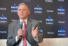 مشرعون أمريكيون يبحثون توكنة الأوراق المالية وسط تشويش يرتبط بترامب