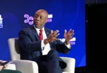 سيناتور تيم سكوت: مفاوضات هيكلة السوق تشهد تقدماً ملحوظاً