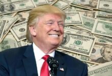 الرئيس الأمريكي دونالد ترامب يستعد لإطلاق تحقيقات تجارية حاسمة قد تؤدي إلى فرض رسوم جمركية جديدة