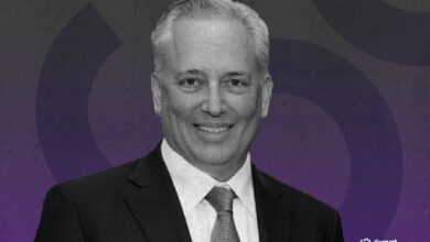 ديفيد ساكس يغادر منصبه في البيت الأبيض المعني بالعملات الرقمية وسط تعثر التشريعات الحاسمة