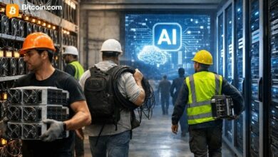 عمال مناجم البيتكوين يبيعون احتياطياتهم مع تسارع التحول نحو الذكاء الاصطناعي