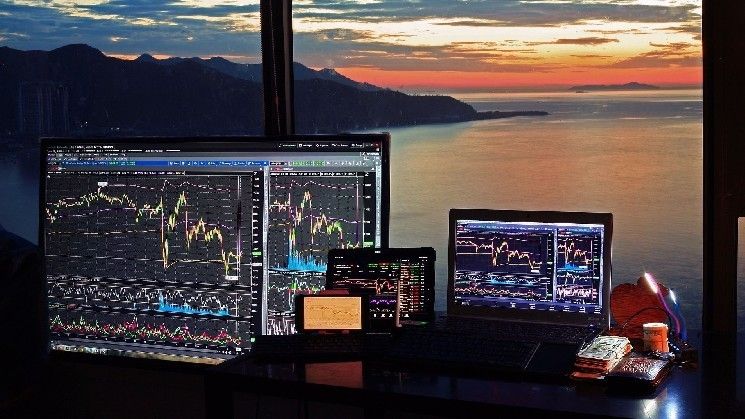 الأسهم تبدأ في اللحاق بالهبوط السابق للبيتكوين إلى 60 ألف دولار مع صعود عوائد السندات