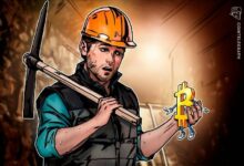 عُمال التعدين يجب أن يستثمروا عملة البيتكوين لضمان البقاء: تحذير من Wintermute