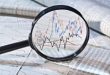 شركة استثمارية تحذر: بيتكوين قد تشهد انهيارًا إضافيًا بنسبة 30% مع تعزيز دورة الأربع سنوات