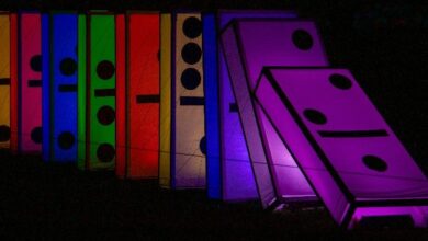 انهيار البيتكوين المبكر إلى 60 ألف دولار يبدو الآن تحذيرًا للأسهم