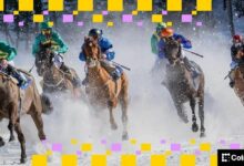 البيتكوين يحافظ على مستوى 70,000 دولار ويظهر قوة نسبية أمام الأسهم وقطاع البرمجيات والذهب