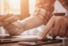 شركة بطاقات ائتمان شهيرة تشتري بيتزا باستخدام العملات الرقمية