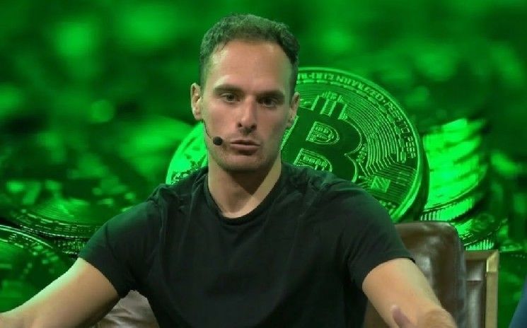 محلل خبير: إشارتان تقنيتان رئيسيتان تلتقيان في سعر البيتكوين