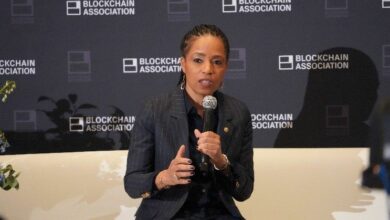 نص قانون وضوح العملات المشفرة الأخير يستثني مكافآت أرصدة العملات المستقرة