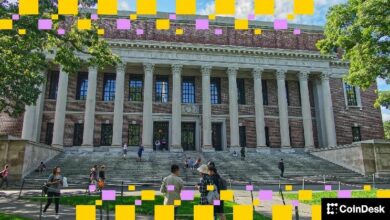 لماذا خفّضت هارفارد حيازتها من البيتكوين واشترت الإيثيريوم؟ وكيف يعزز هذا التحرك آفاق العملات الرقمية