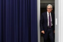 رئيس الاحتياطي الفيدرالي جيروم باول يؤكد بقاءه كمحافظ بعد انتهاء ولايته رغم الضغوط القانونية