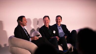 نائب رئيس كوينباس للسياسة الدولية ينتقل إلى أوبن أيه آي