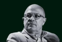 رئيس هيئة تداول السلع الآجلة السابق ينتقل من القانون إلى الاستشارات في العملات الرقمية مع تخفيف هيئة الأوراق المالية للقواعد المنظمة للتمويل اللامركزي